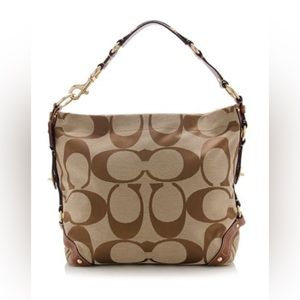 Coach 🤎JUST IN🤎 Signature Carly Large Hobo